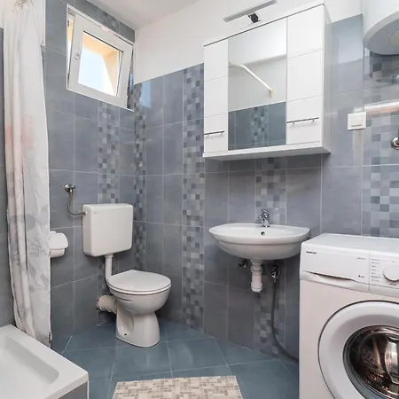 Apartman Ana *